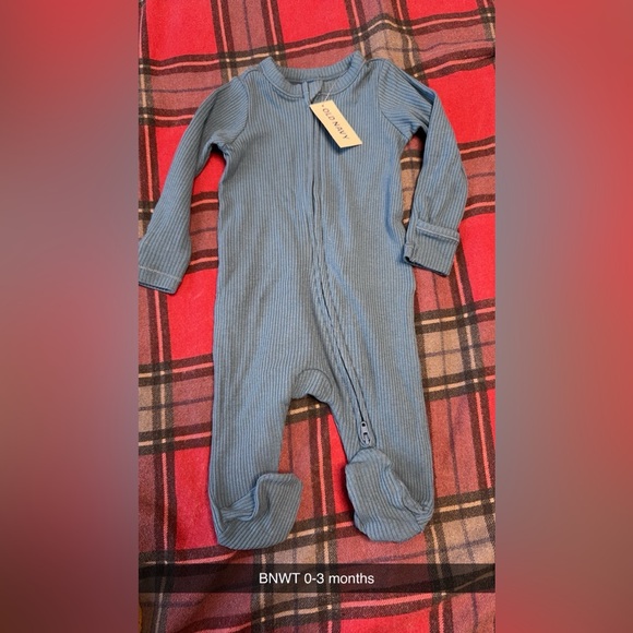 2 BNWT sleepers - Picture 2 of 2